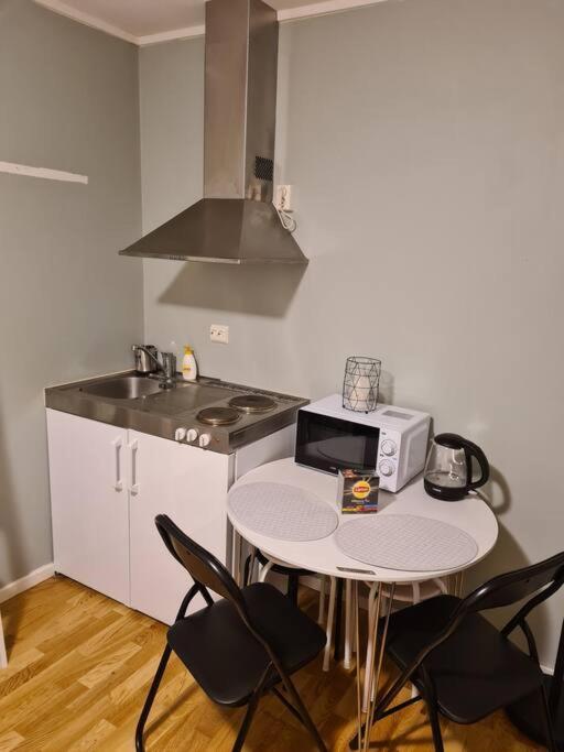 Small Studio Appartment Tromso Exterior photo